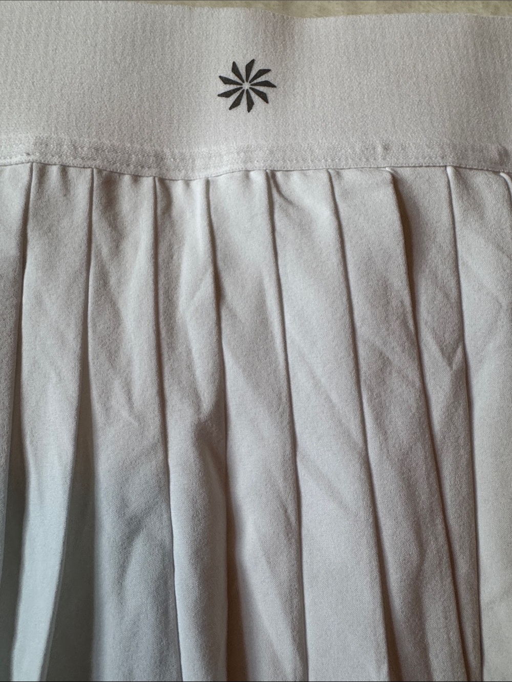 Athleta White Pleated Sport Skirt - Picture 4 of 6
